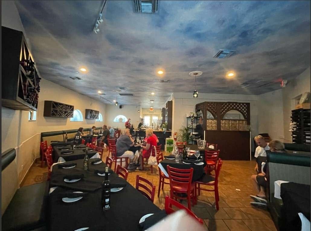 Rossini By Chef Rocco - Best Italian in Port Charlotte, Florida. Restaurant in Port Charlotte, Florida